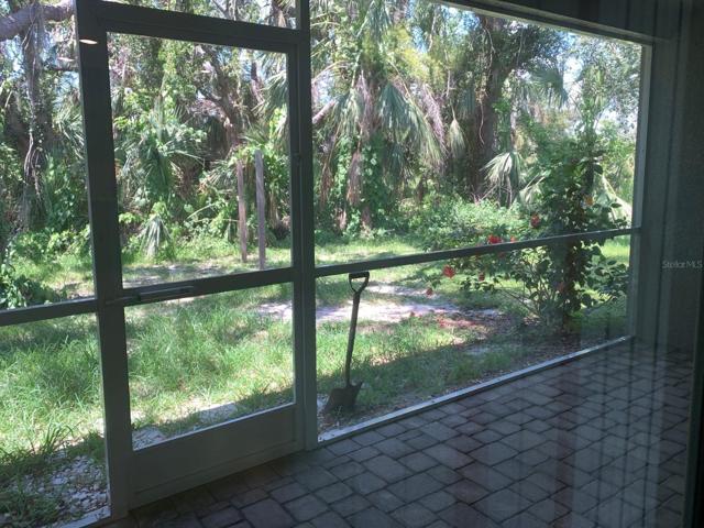 Screened in Lanai