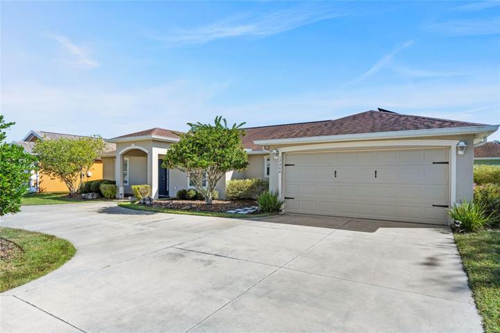 Front of Home, 2 Car Garage, Circular Driveway