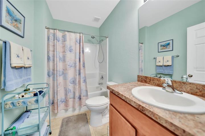 Second bath has a shower/tub combo