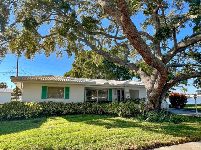 Welcome to the beautiful 2BR/2BA located in the prestigious Mainlands of Tamarac by the Gulf, an exclusive 55+ golf community that offers maintenance-free living and plenty of amenities.