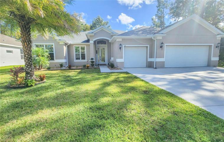 Ready and Waiting for you to enjoy this Fabulous Everlast Built home with a 3 Car Garage