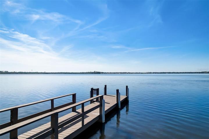 Fishing pier