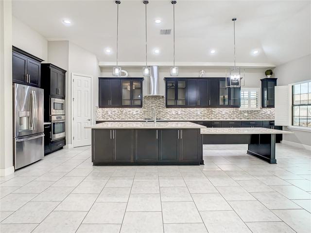 Gourmet Kitchen