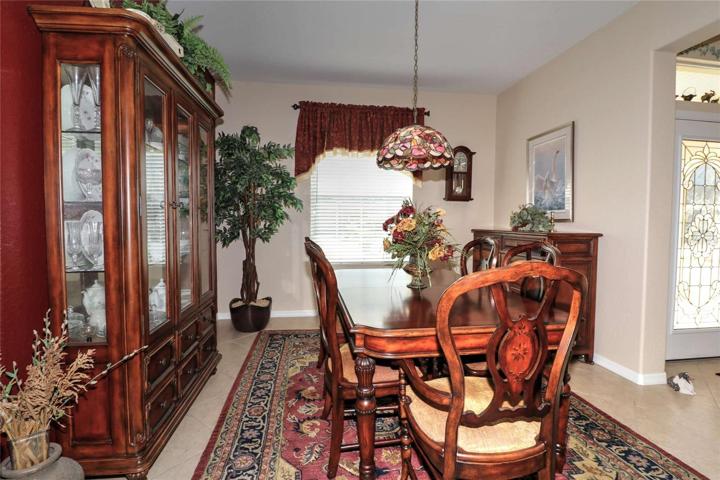 Formal Dining