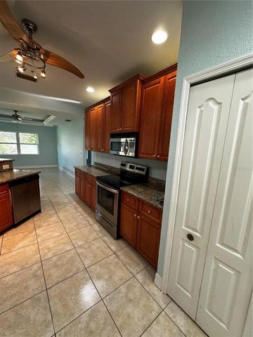 lots of cabinets and pantry