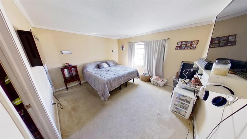 Great MASTER BEDROOM with plenty of room
