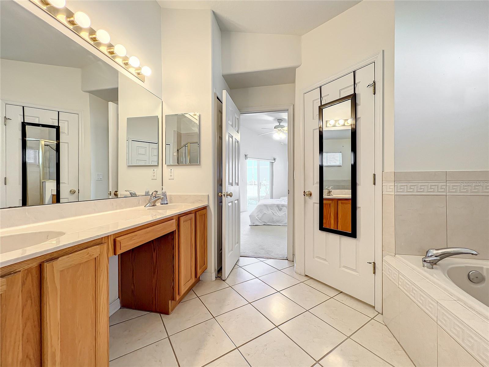 Double Sinks