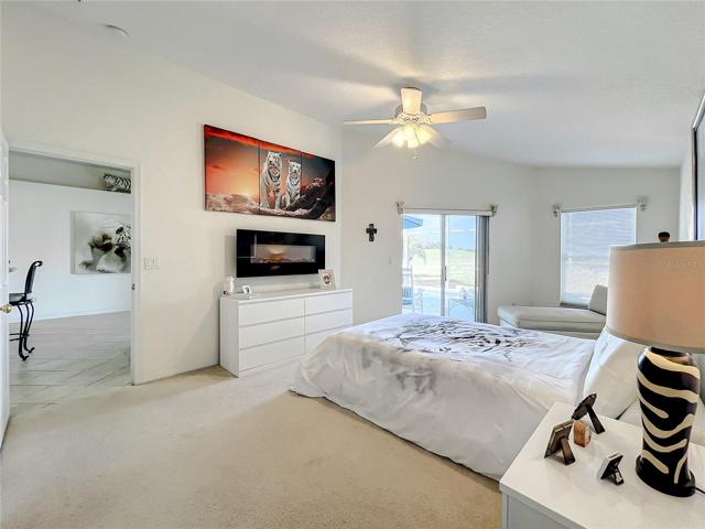 Master with huge walkin closet