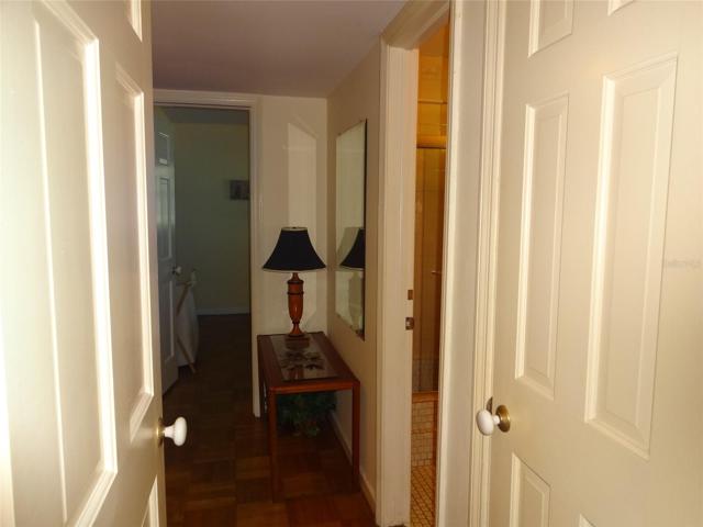 hallway to Master BR