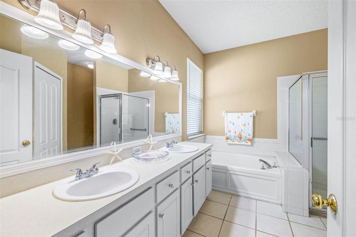 On-Suite Primary Bathroom with Dual Sinks