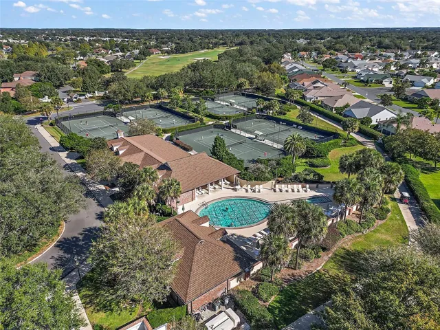 Glenview CC Priority Pool and Hot Tub (access through your backyard)