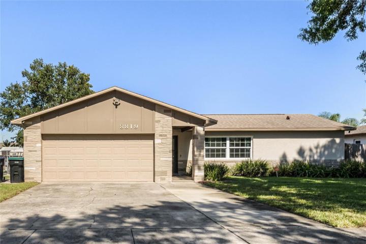With all the perks of Central Florida living just minutes away you can’t say no to this 4BD/2BA home with a NEW ROOF (2019), NEW A/C (2023), UPDATED ELECTRICAL PANEL (2021), huge 25x14 (permitted) FAMILY ROOM ADDITION and a beautifully UPDATED KITCHEN!