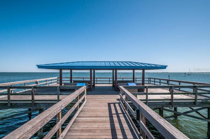 Pier