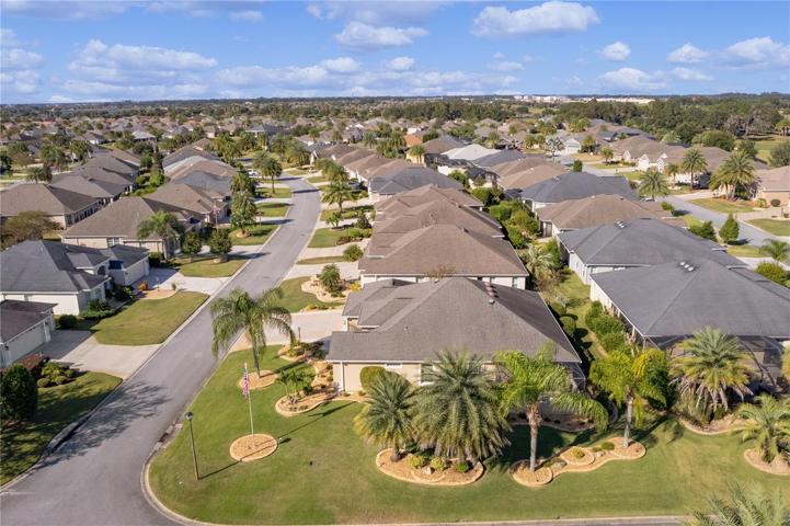 Aerial street view