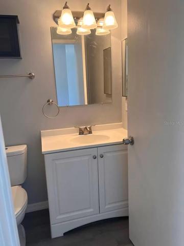 bathroom1
