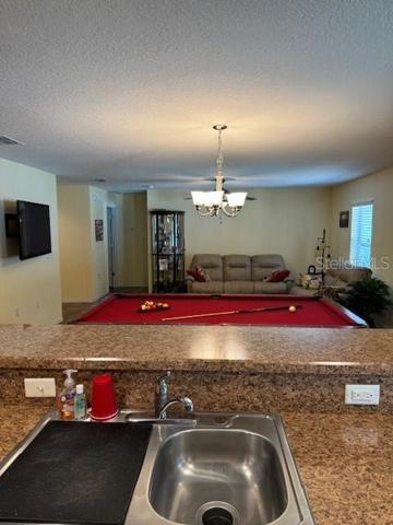 Kitchen/ Living Room