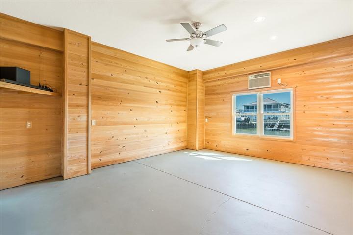 Extra room first level