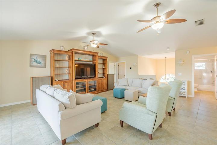 Spacious & Bright