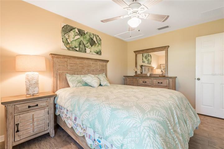 Guest bedroom 3