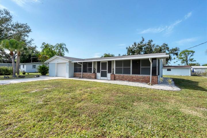 Off Dearborn, quiet Florida home on larger lot!