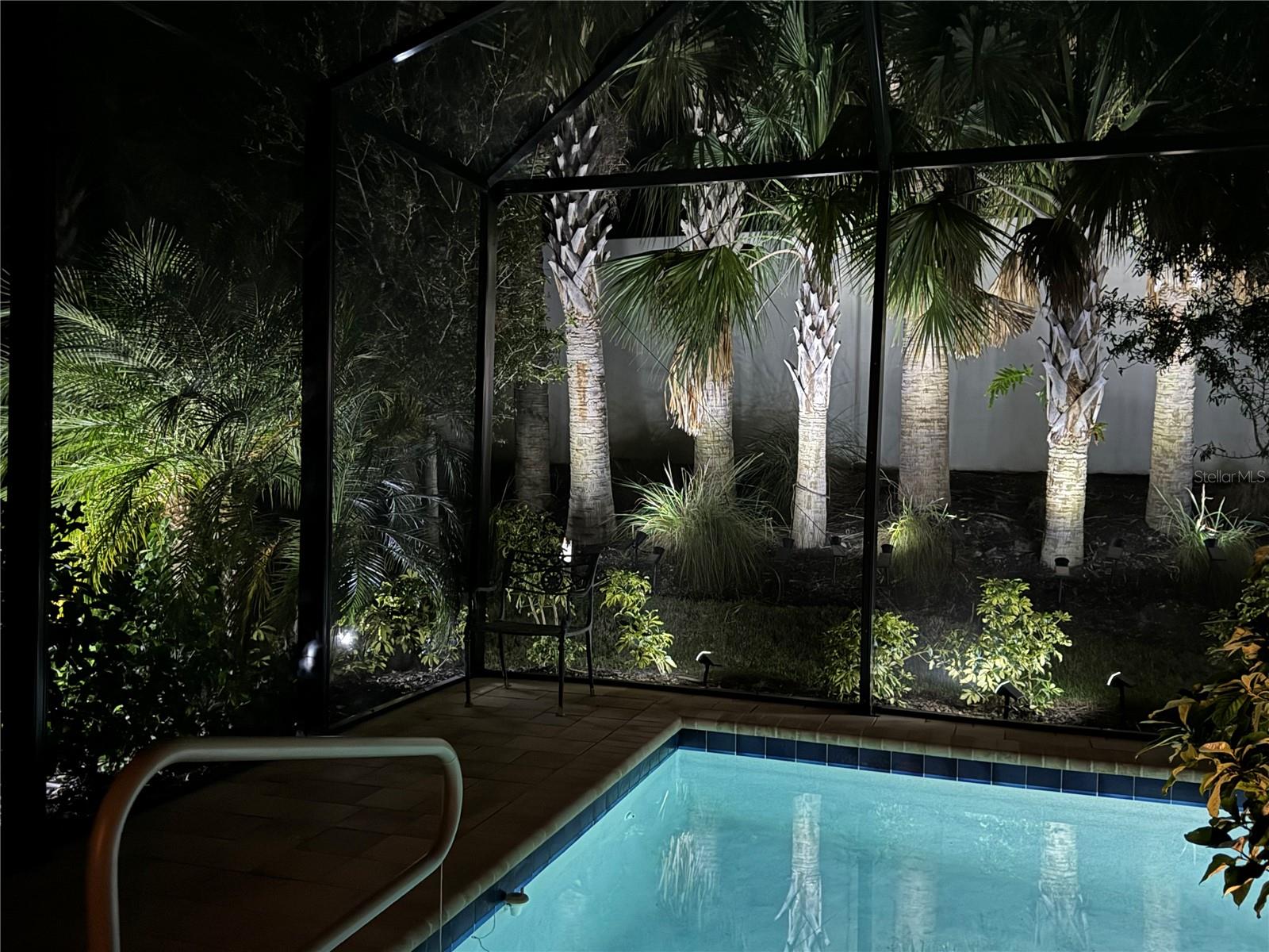 Enjoy your pool at night with solar outdoor lighting