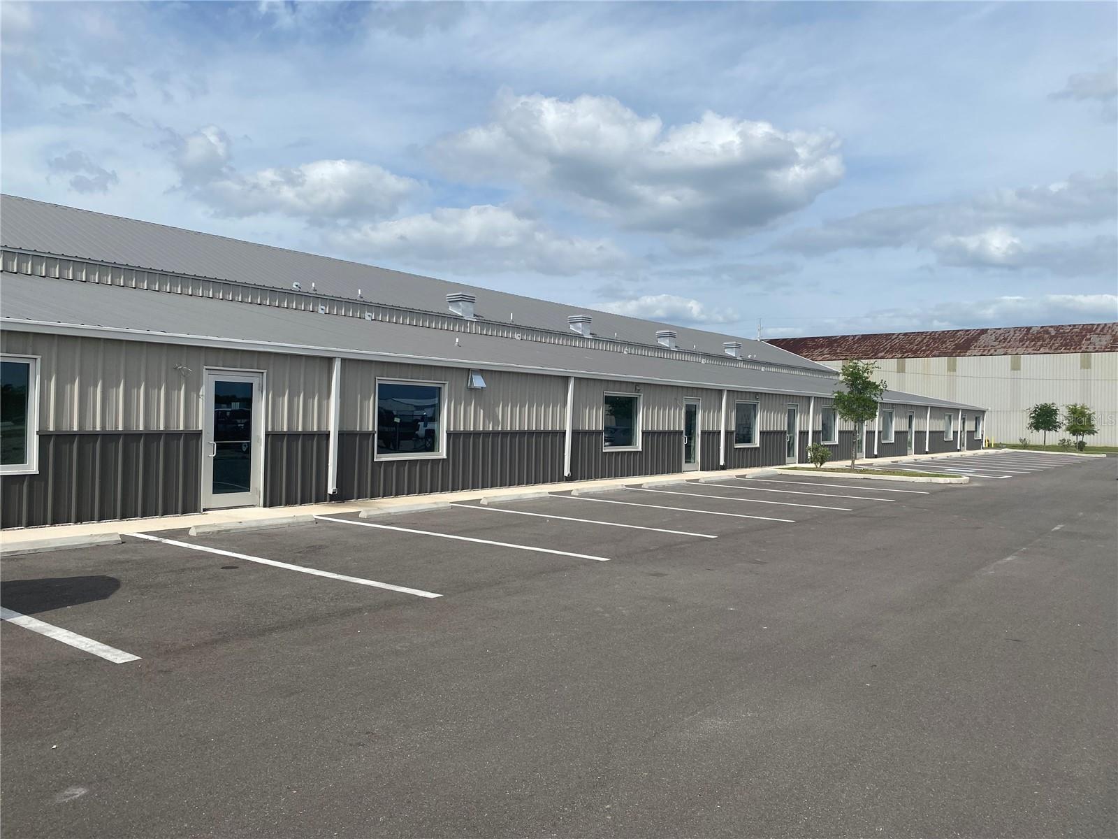 Office/warehouse