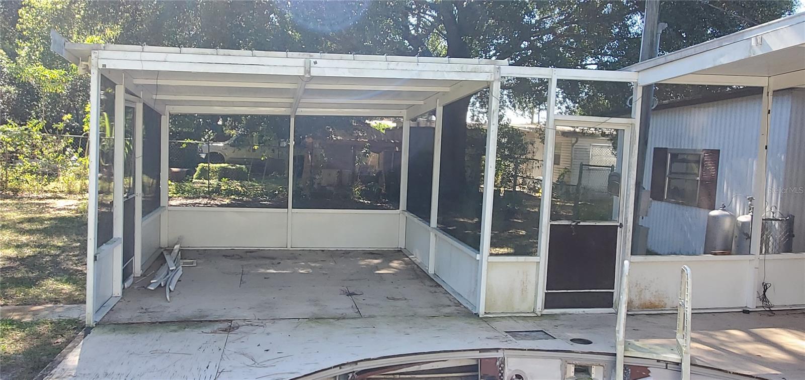 covered deck