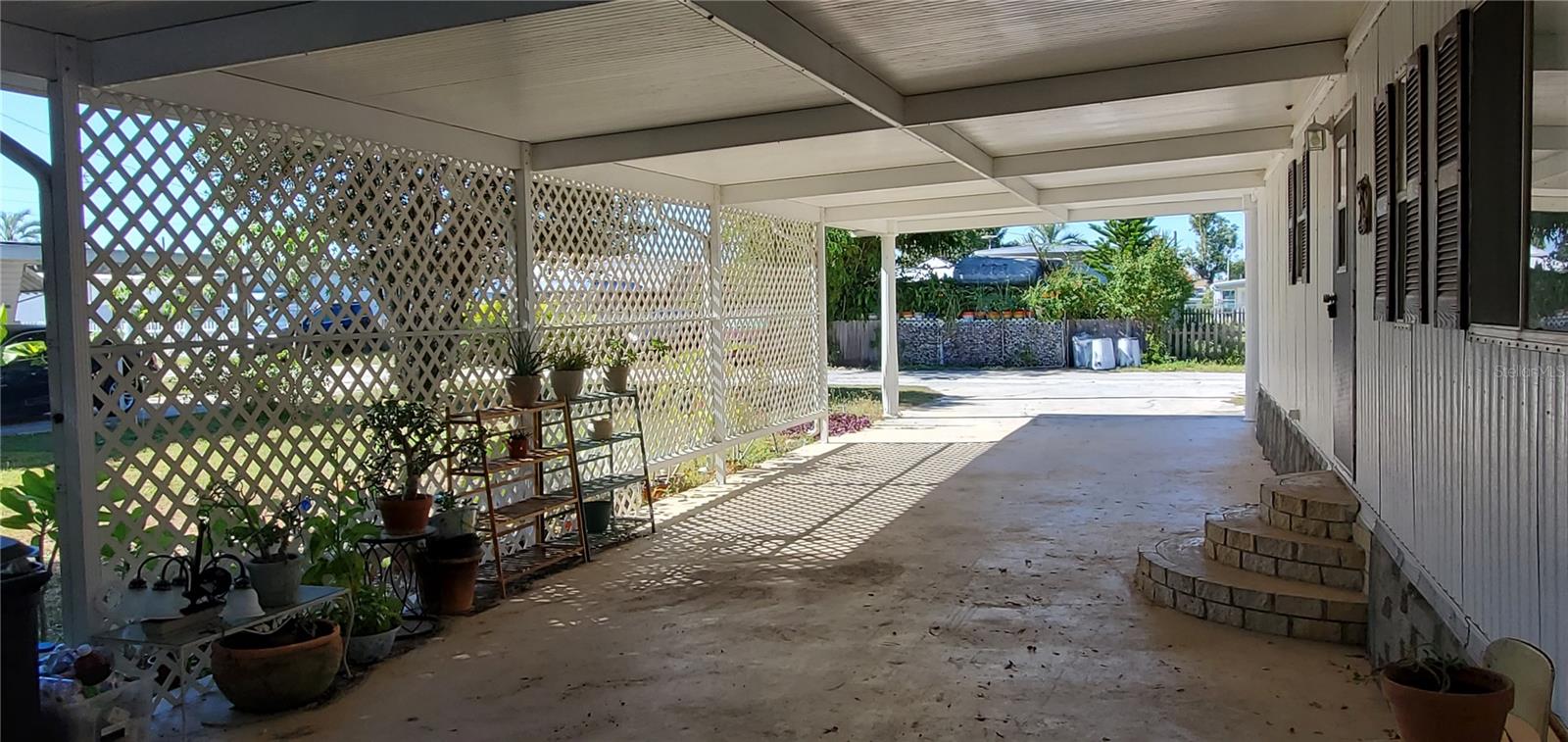 carport