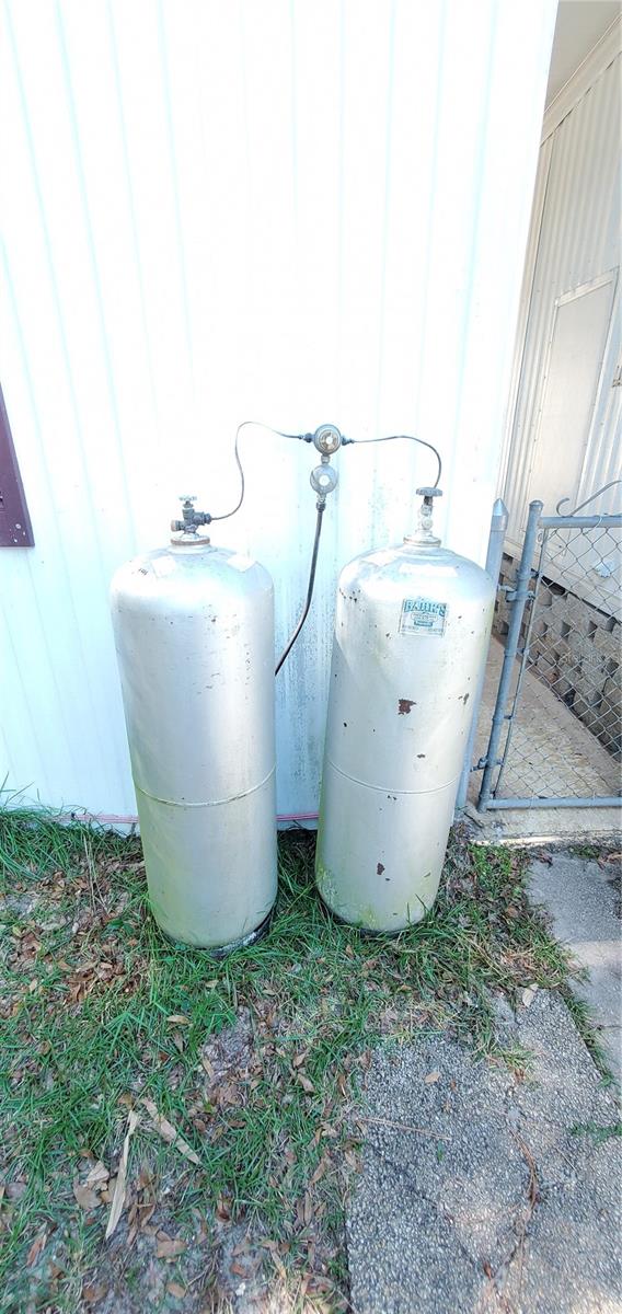 propane tanks