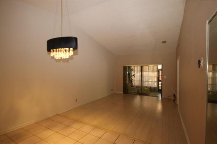 Dining Room to Florida Room with Bamboo Flooring