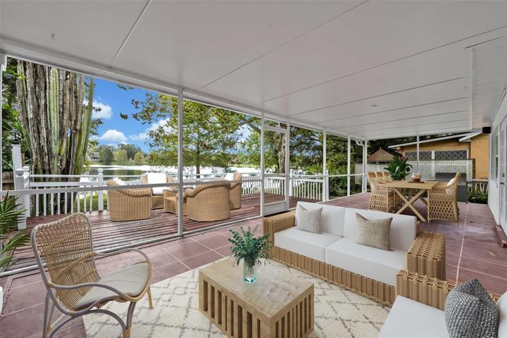 Porch &amp; Deck with beautiful water views!