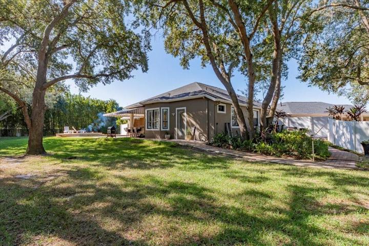 HUGE FRONT AND REAR YARDS FOR FAMILY FUN