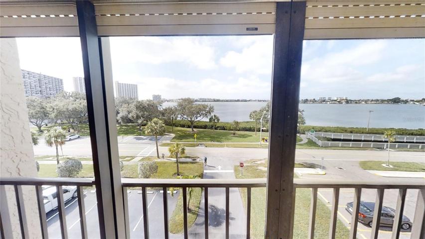 Double Lanai with Bay view