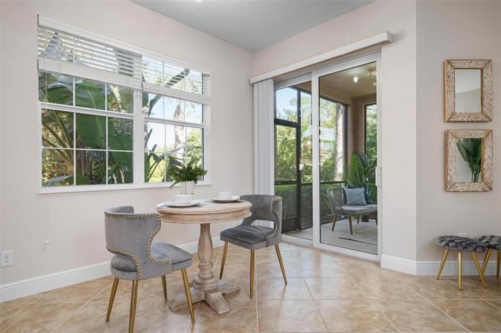 Breakfast nook