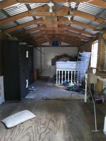 Shed