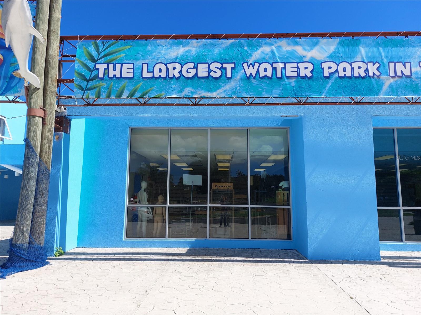 San German, Puerto Rico 00683, 0 , 0 ,0,Commercial Lease,For Rent,LOCAL #2 SURF N' FUN WATER PARK,0,PR9102964
