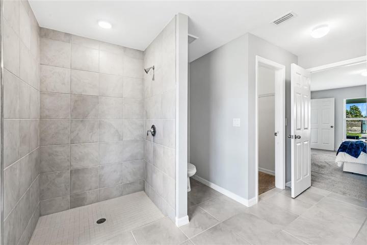 PRIMARY BATHROOM *DISCLAIMER: Renderings, Photos, Virtual Tours are of like model and are used for display purpose only, actual property may vary.