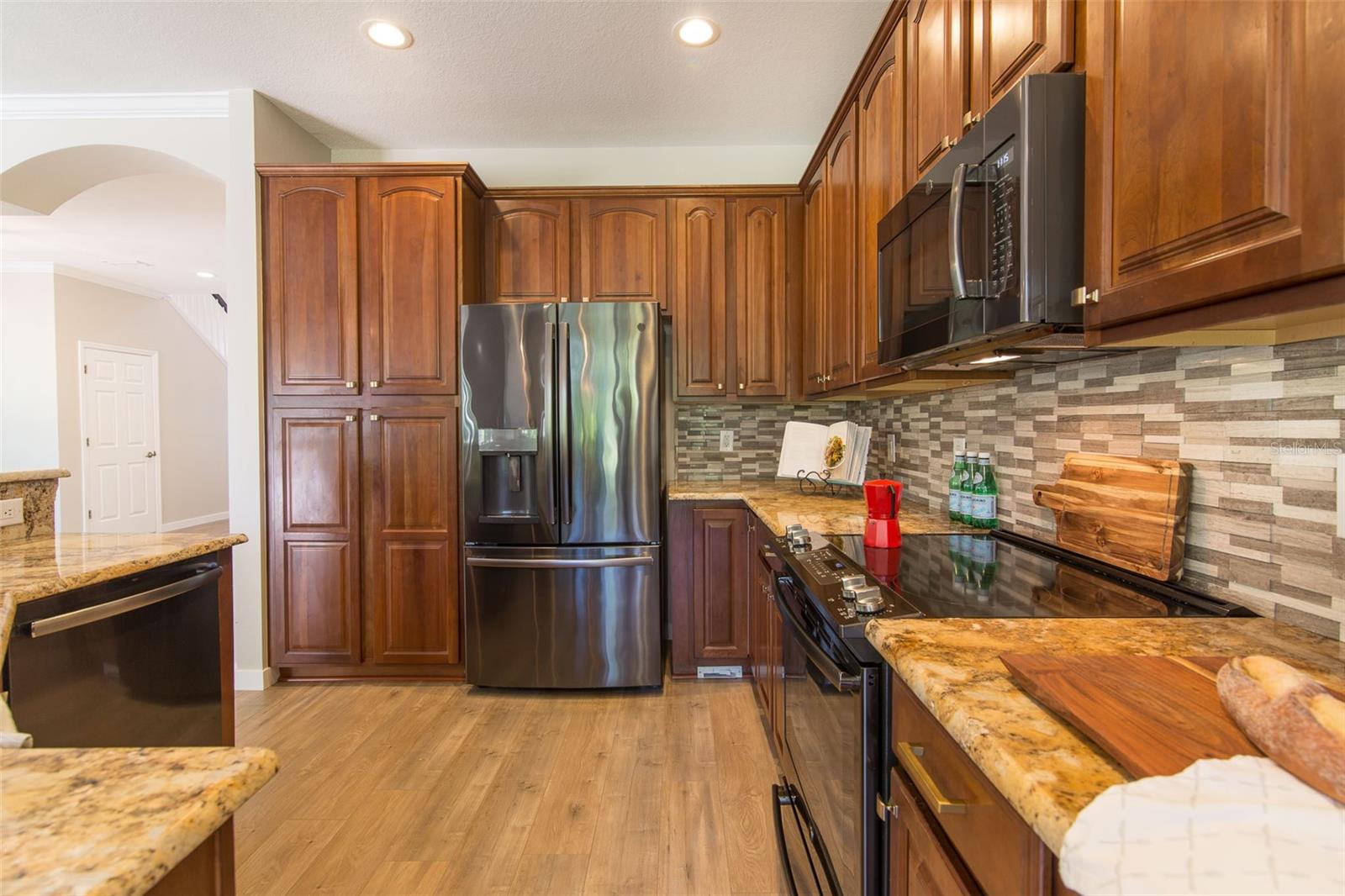 Granite Counters and SS Appliances