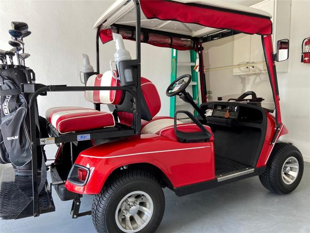 Golf Cart Conveys