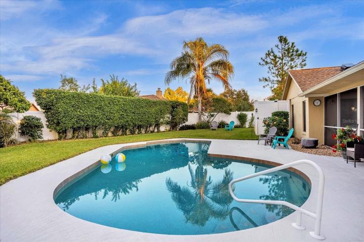 Outdoor Open Pool