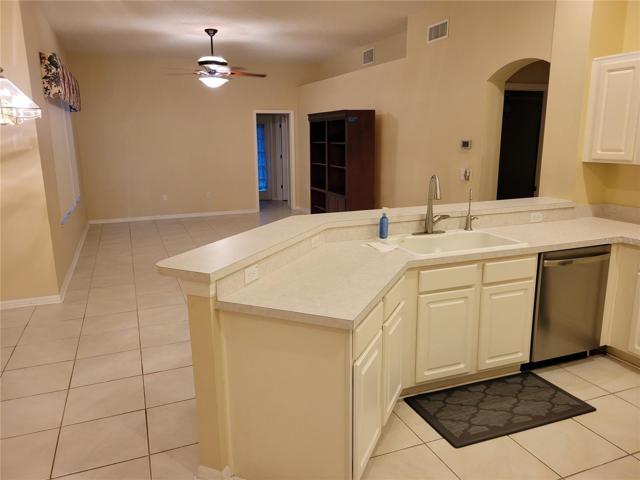 Updated photos with clutter removed