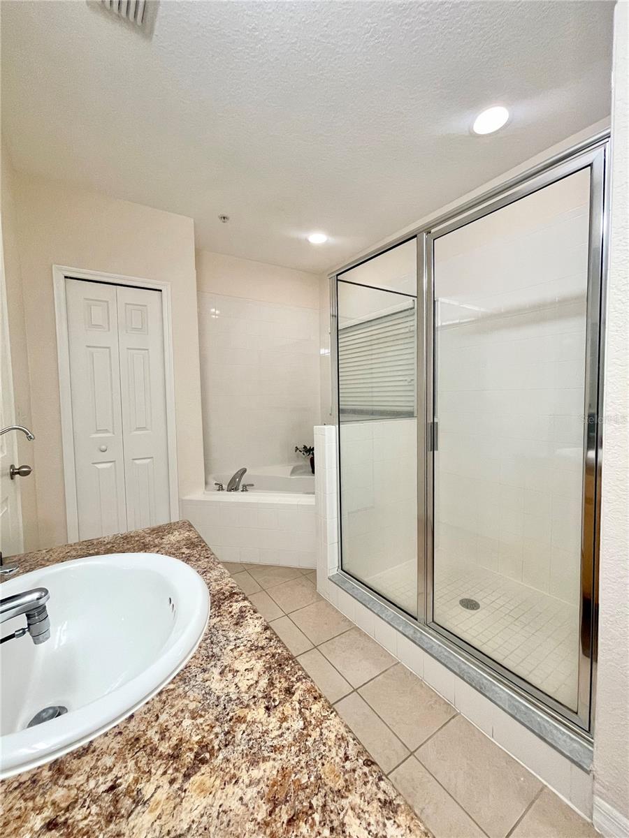 Main Bedroom Bathroom