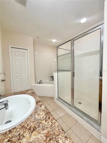 Main Bedroom Bathroom