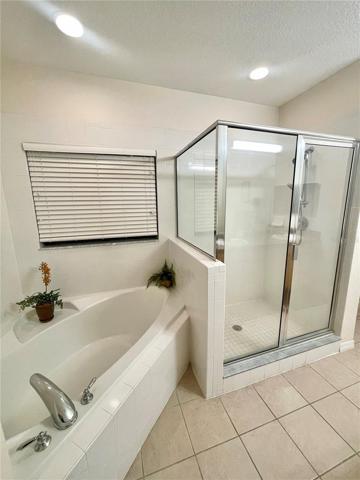 Main Bedroom Bathroom