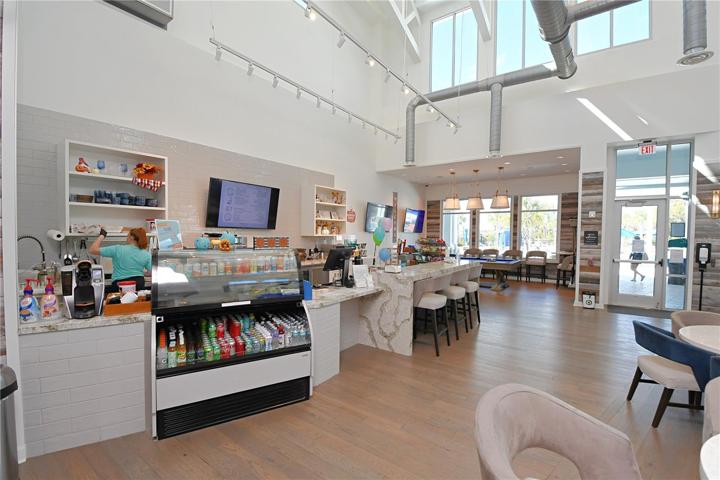 Clubhouse cafe