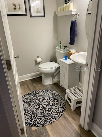 Guest 1/2 Bath