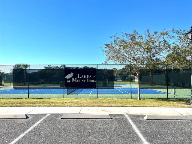 Community Tennis Courts