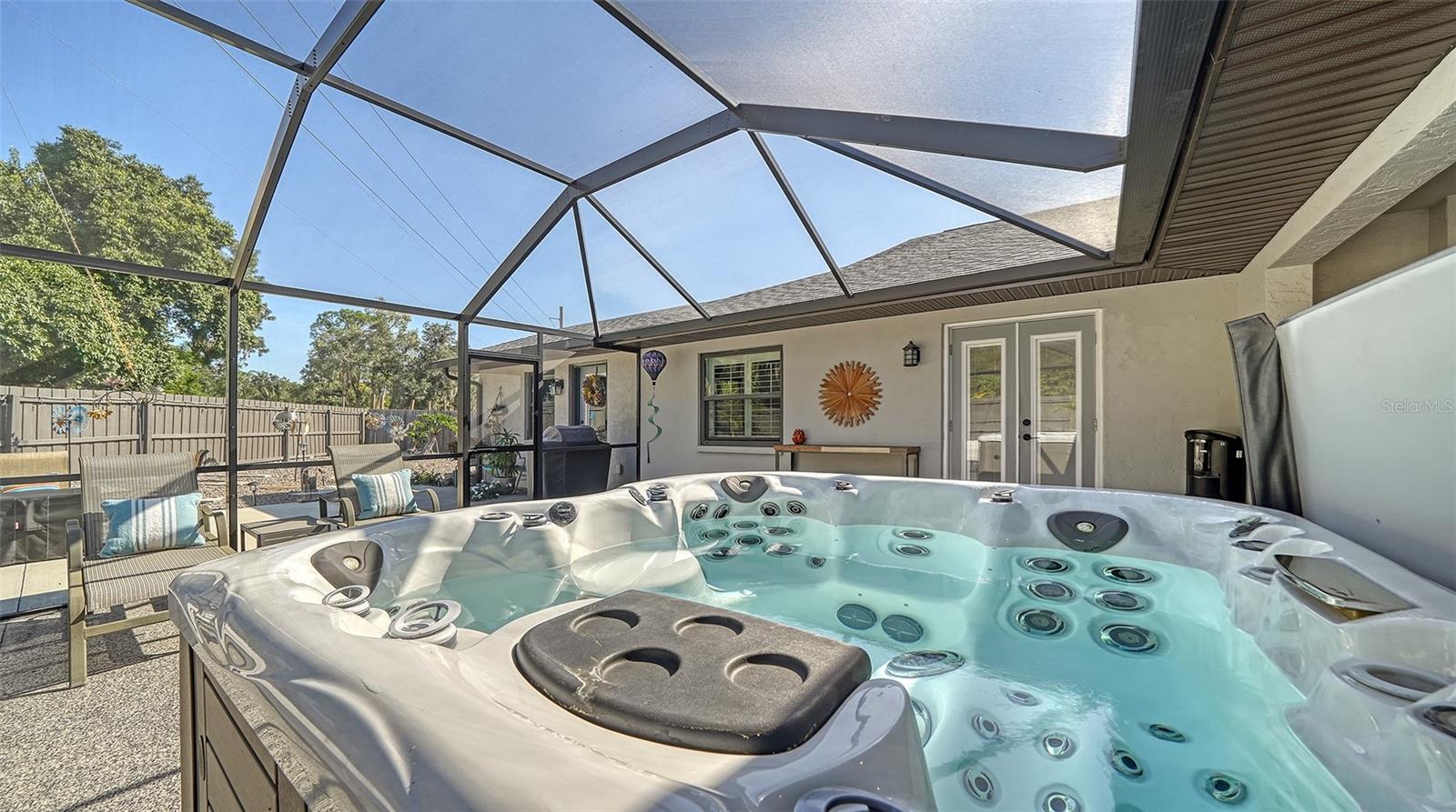 Michael Phelps spa can stay with home