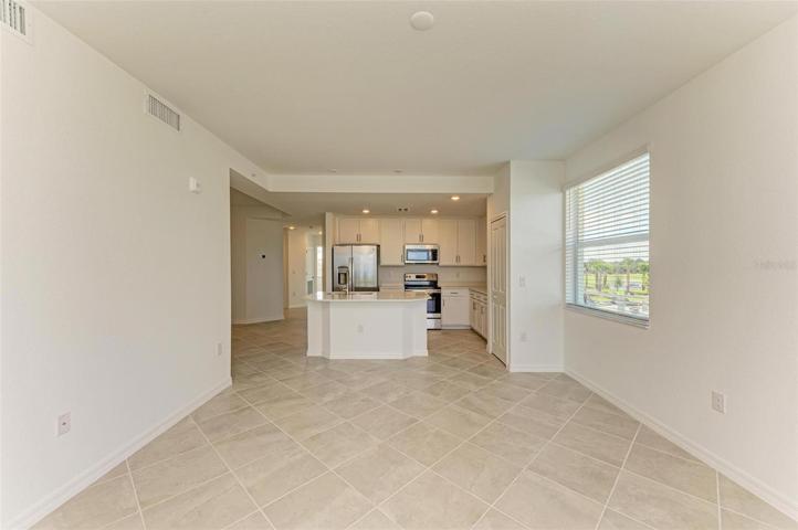 Open kitchen/living room