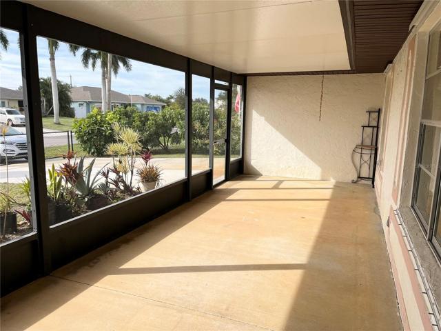 Entry Lanai